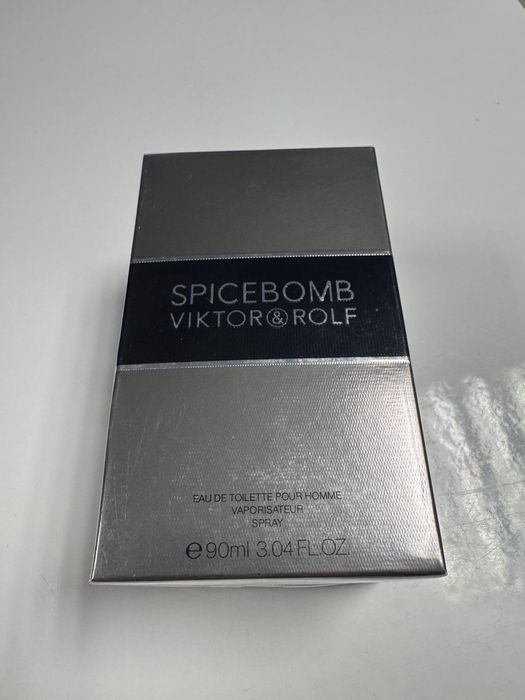 Spicebomb  woda toaletowa  marki Viktor&Rolf 90ml