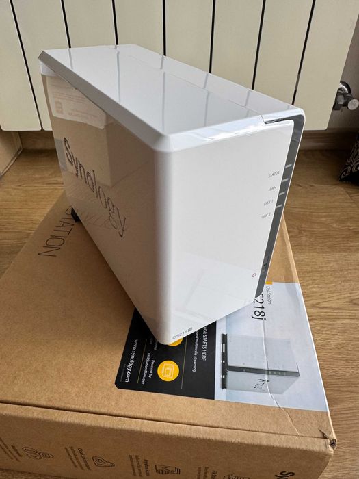 Дискова станція NAS Synology 218j
