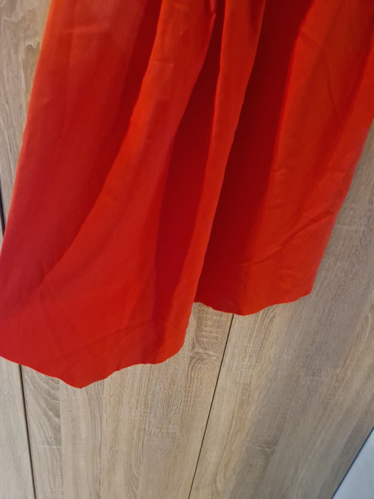 Czerwona sukienka S od Zalando