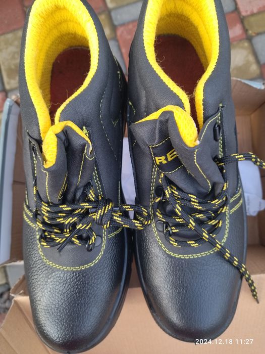 Робоче   взуття.