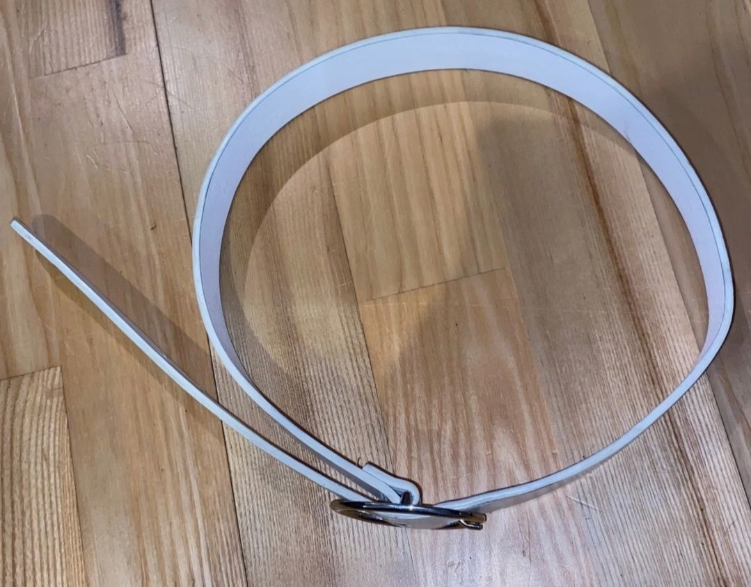 Biały pasek do spodni Bershka - 90 cm