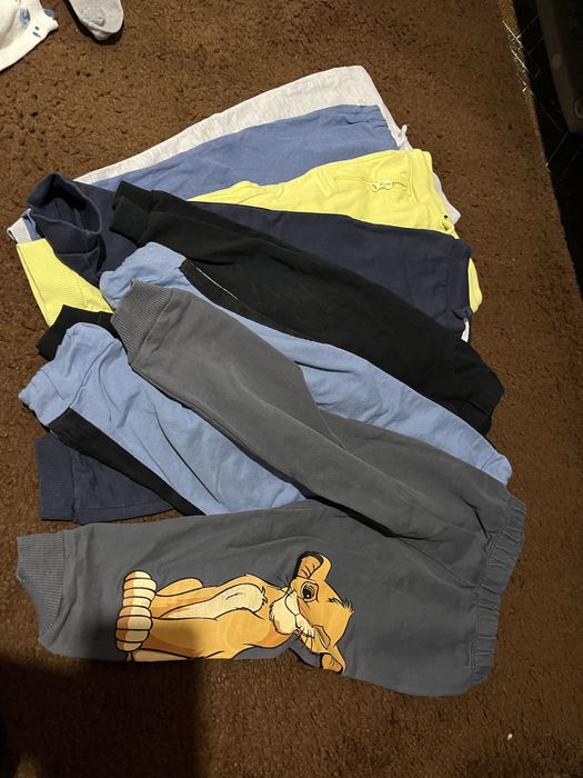 Набір речей для хлопчика 98 р-р