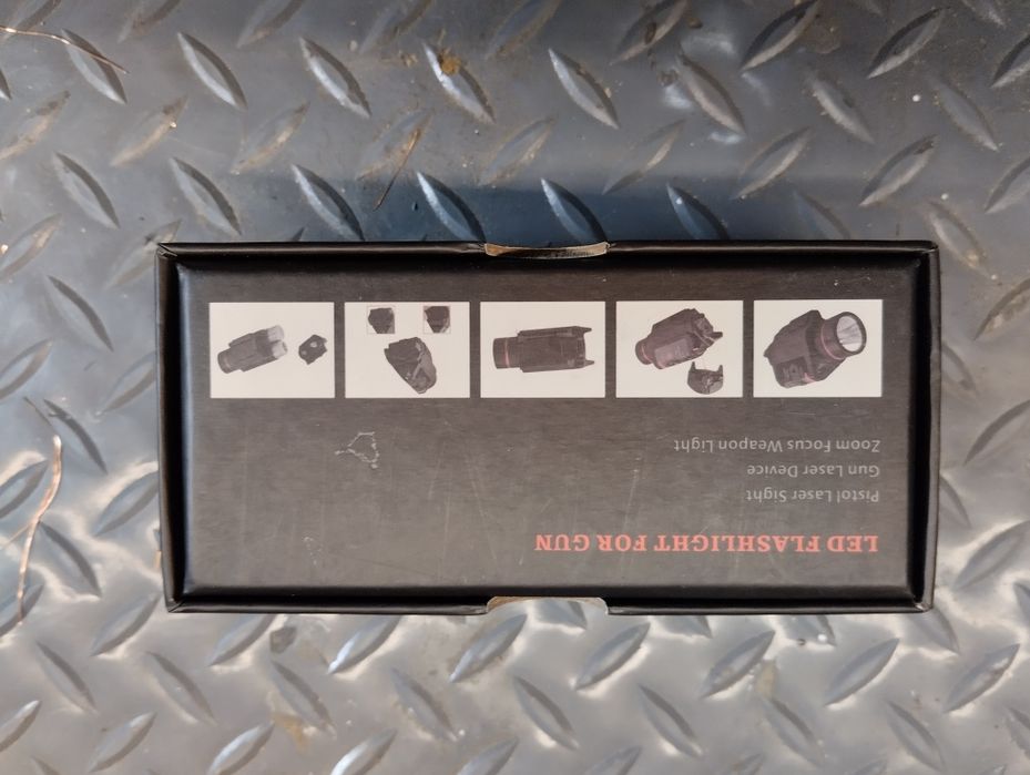 Lanterna + laser para arma