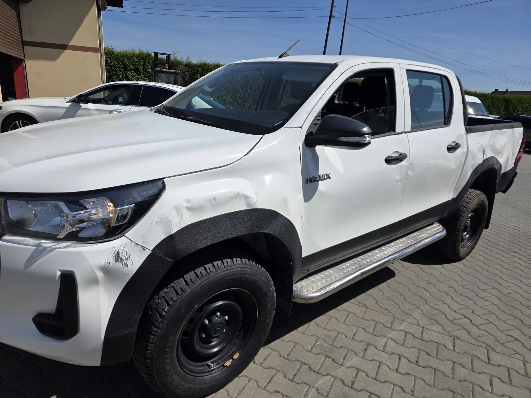Toyota Hilux Krajowy mały przebieg uszkodzony Hilux Faktura VAT 23% Steeler