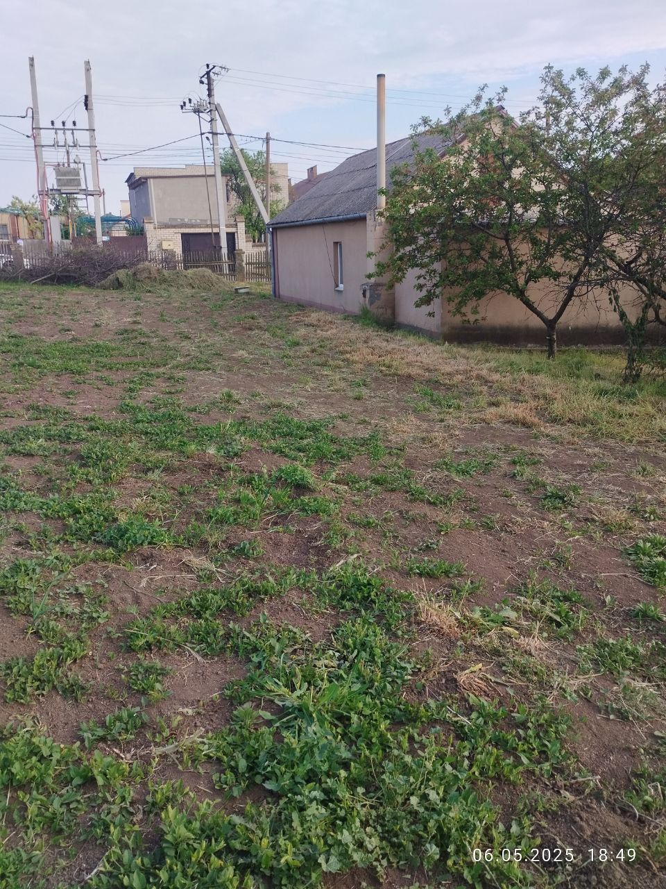 Продам дом с участком в Дофиновке