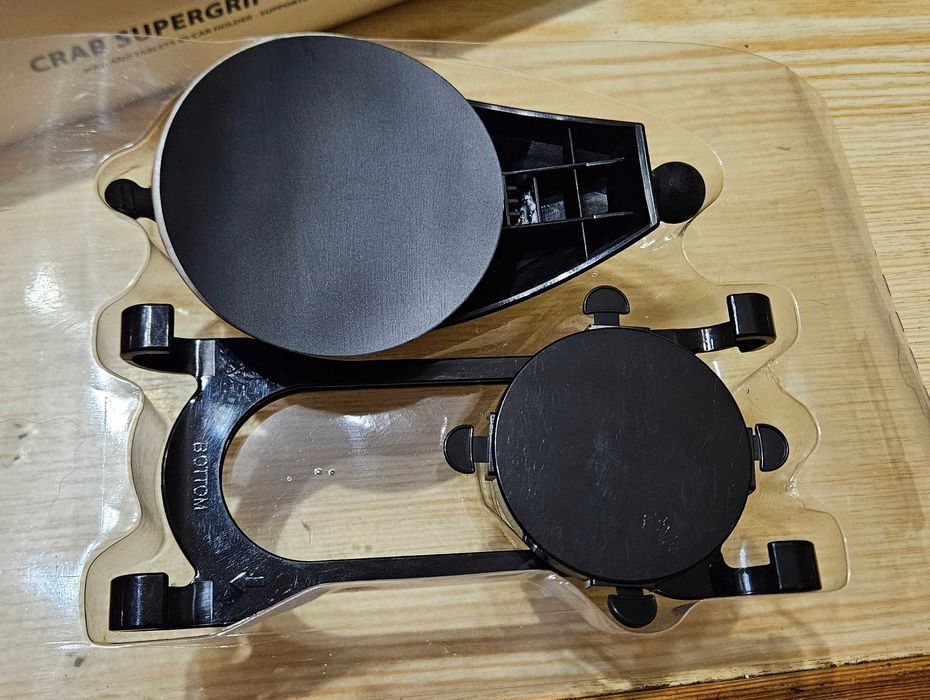 Держатель CRAB SUPERGRIP для iPad и планшетов на 2х стороннем скотче