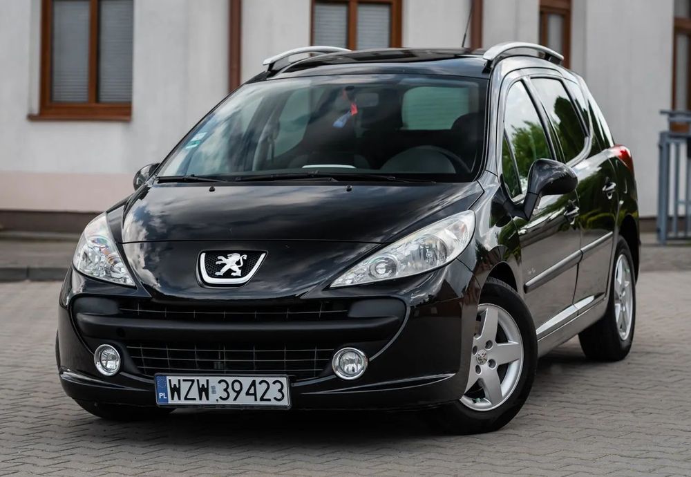 Peugeot 207 1.4 VTi 95-Ps * Panorama Alu = URBAN MOVE! =