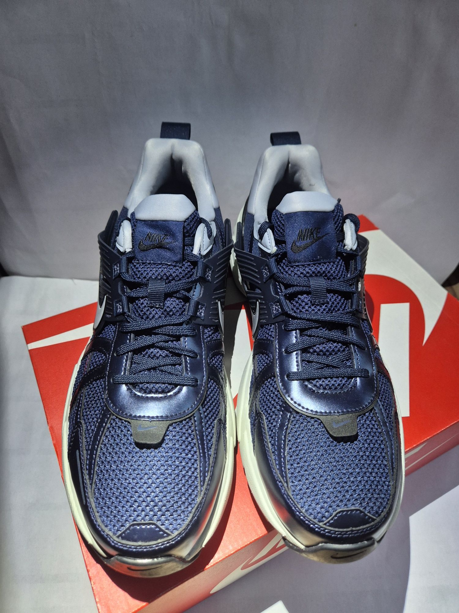 Nowe buty Nike V2K RUN