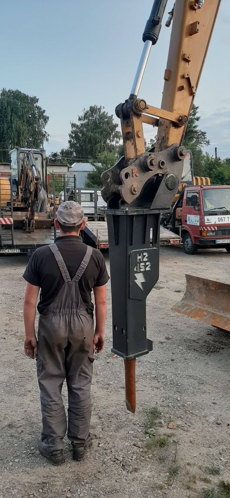 Послуги екскаваторів Гідромолот.Ямобур.