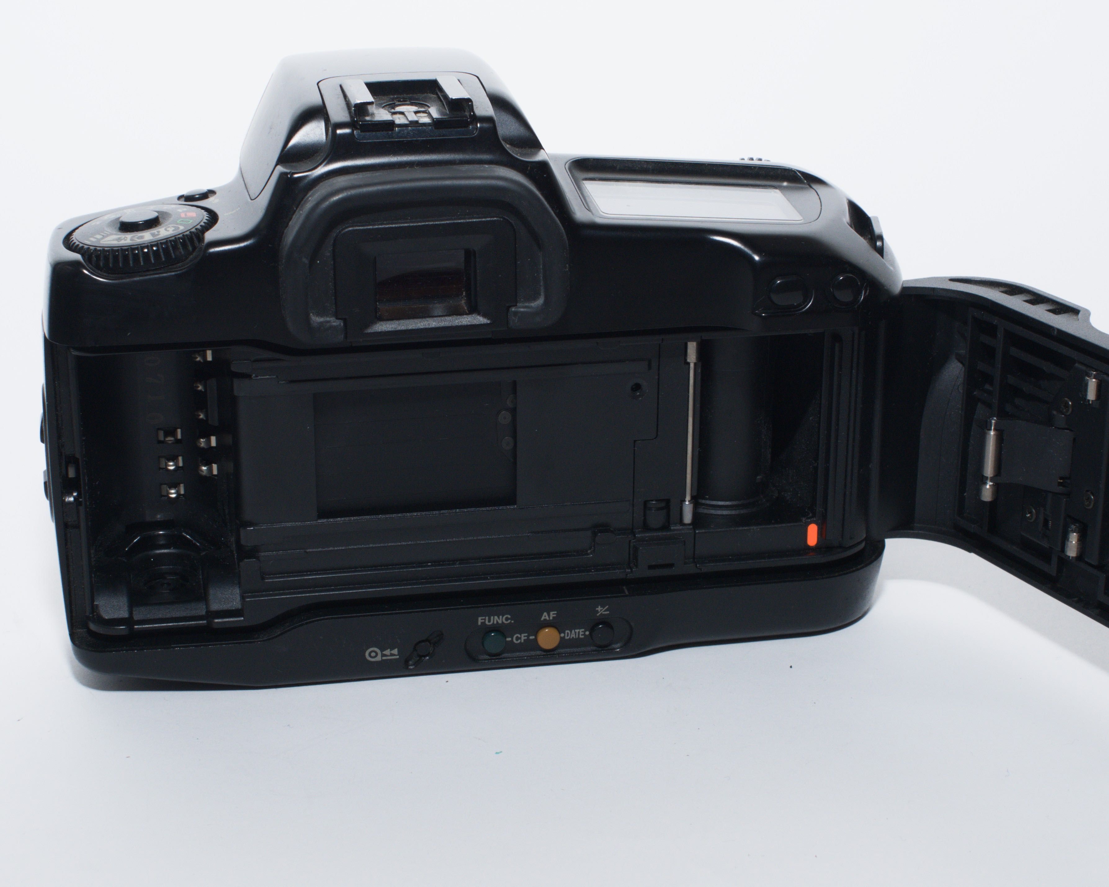 Aparat Canon EOS 10QD