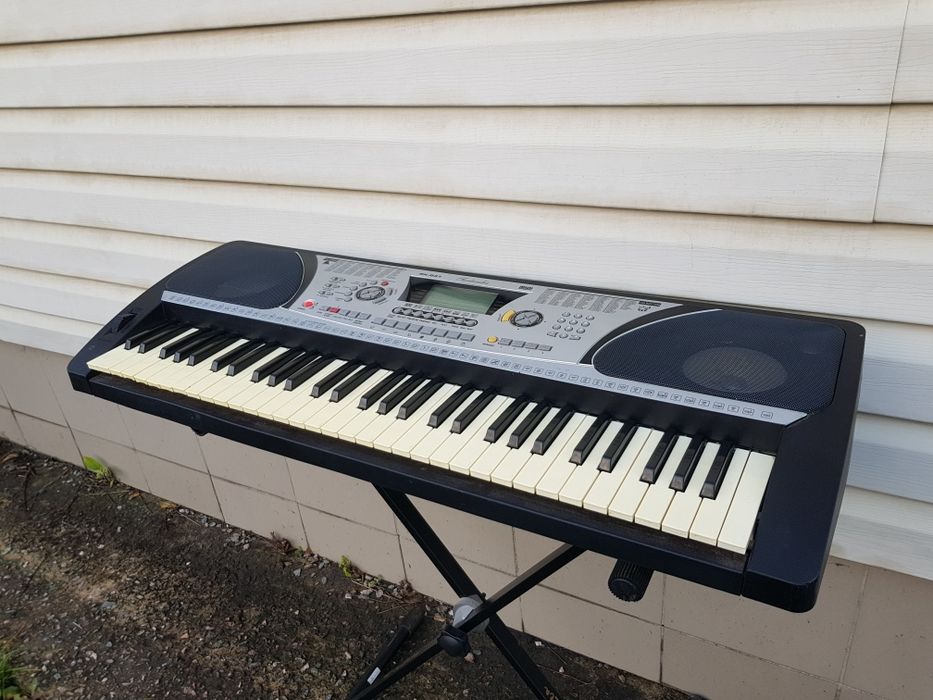 Синтезатор Sandanter SK-931 на 61 клавішу, б/у