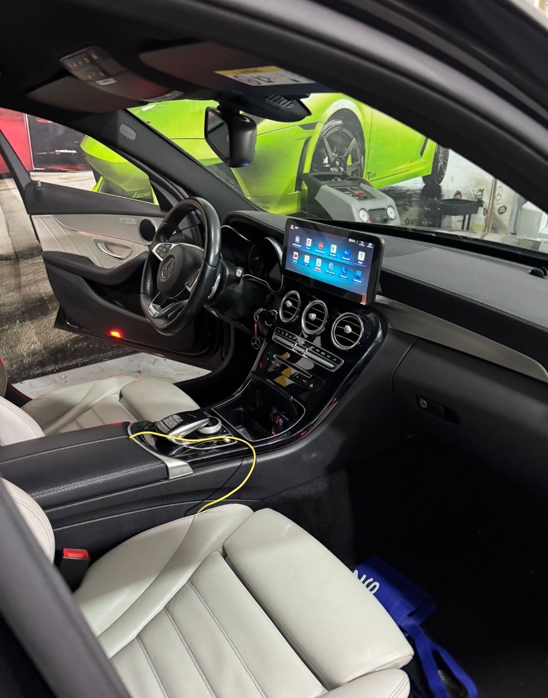 Radio Android 12,3" Mercedes Benz Classe C (2015 a 2018) + CPU snap