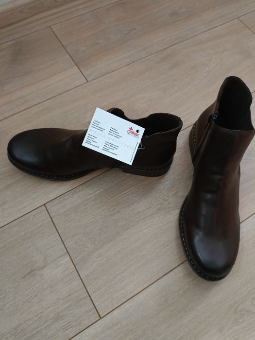 Buty damskie botki