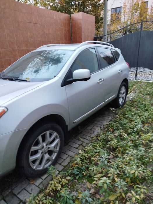 Продам автомобільNisan