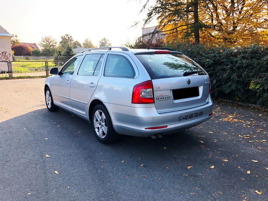 Wypożyczalnia samochodów, pożycz auto na wakacje