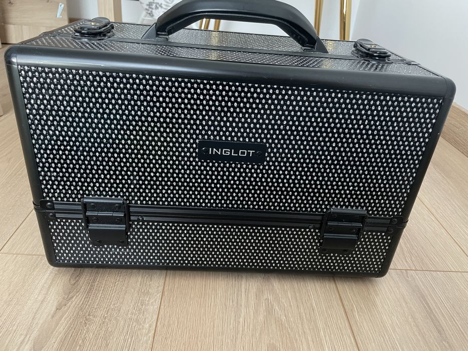 Kuferek na kosmetyki  INGLOT