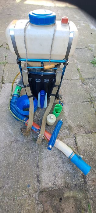 Opryskiwacz spalinowy