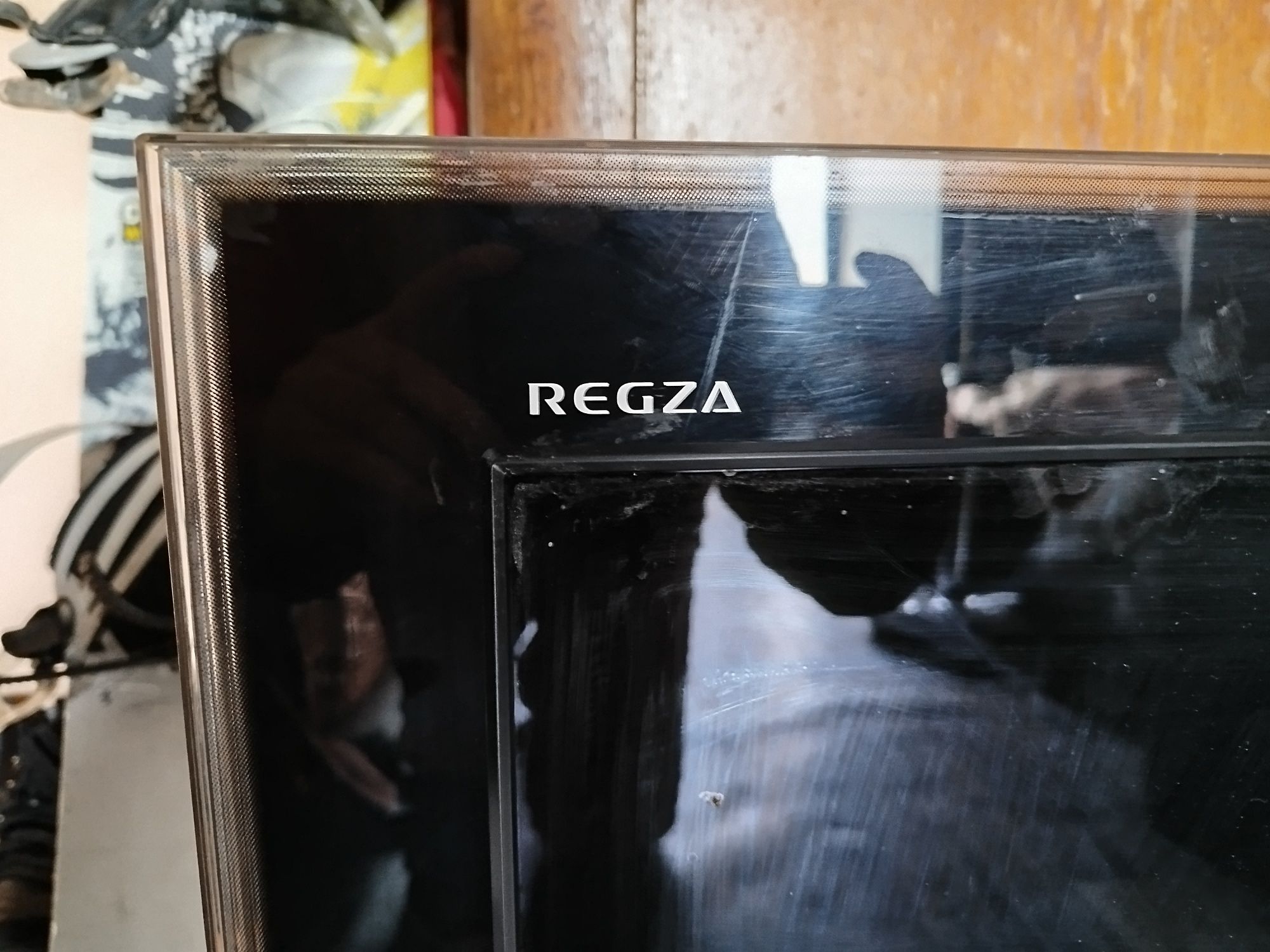 Sprzedam telewizor, Regza, Toschiba