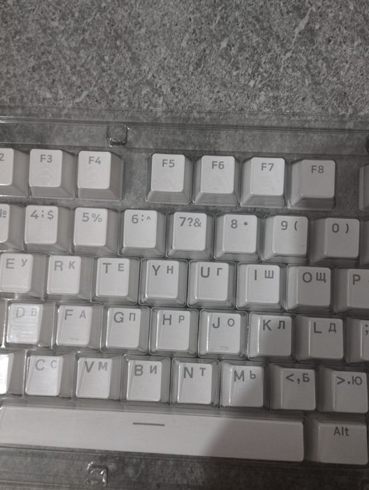 Белые PBT кейкапы