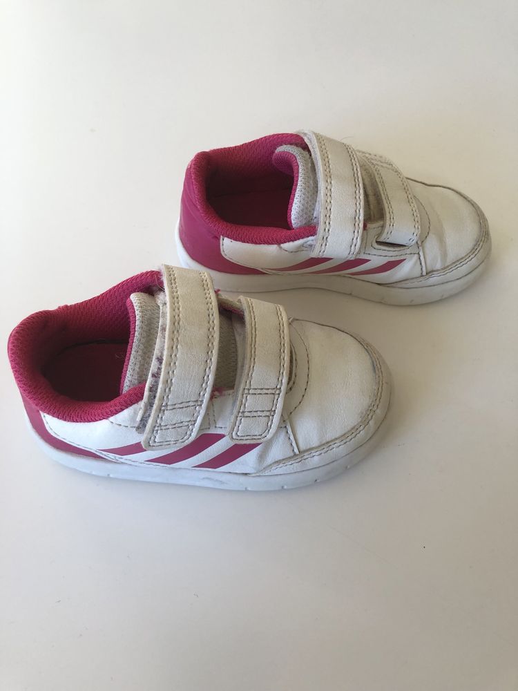 Buty sportowe dla dziewczynki marki Adidas roz. 22 kolor biały