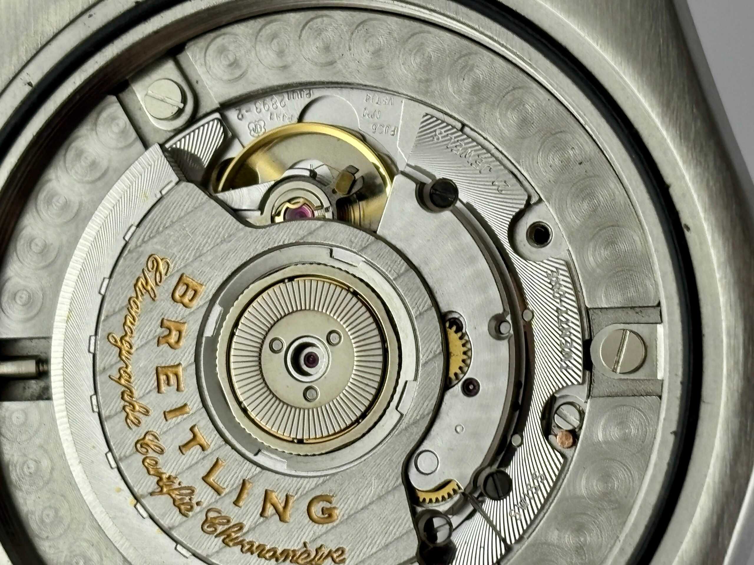 Breitling Avenger Chronometer A32397 GMT automatic