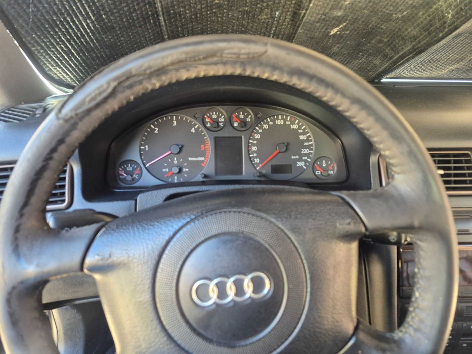 Audi A6 2.5 TDI gasóleo