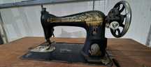Maquina de Costura Singer antiga a funcionar, Decoração / Antiguidades