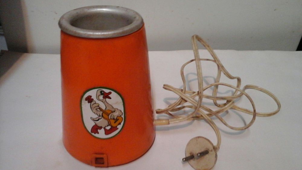 Zabytkowy podgrzewacz do butelek