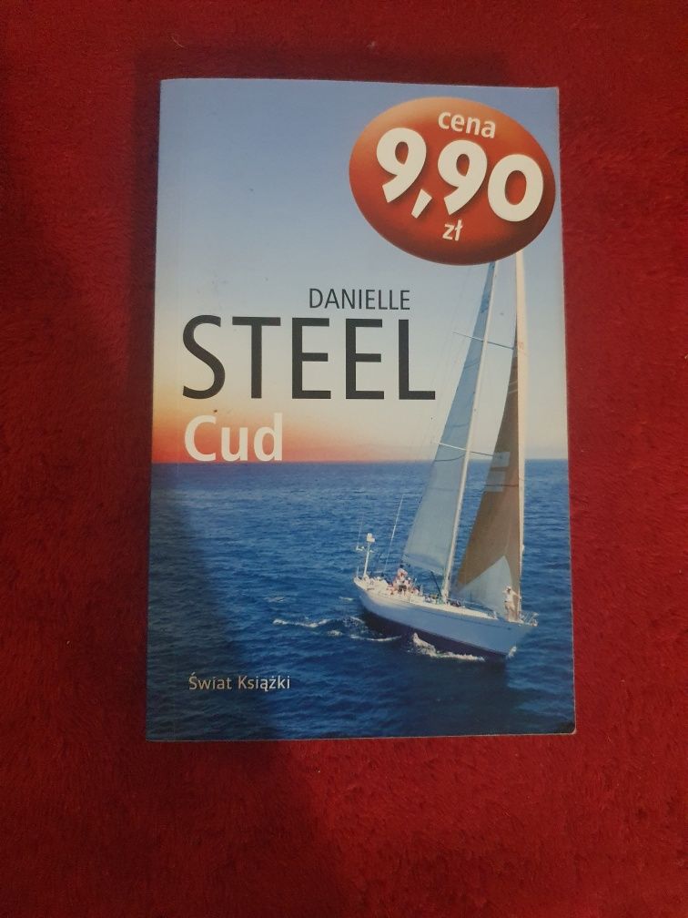 Książka D. Steel Cud