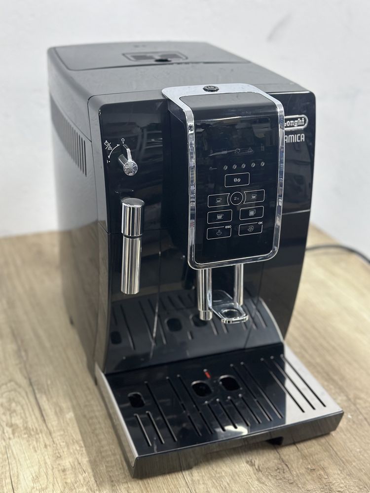 Кавоварка Delonghi Dinamica ECAM 350.15