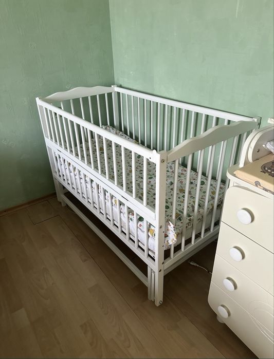 Дитяче ліжко, ліжко для немовлят