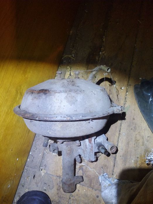 Вакуумний підсилювач Газон