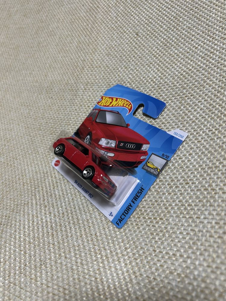 Audi avant rs2 hotwheels, hot wheels