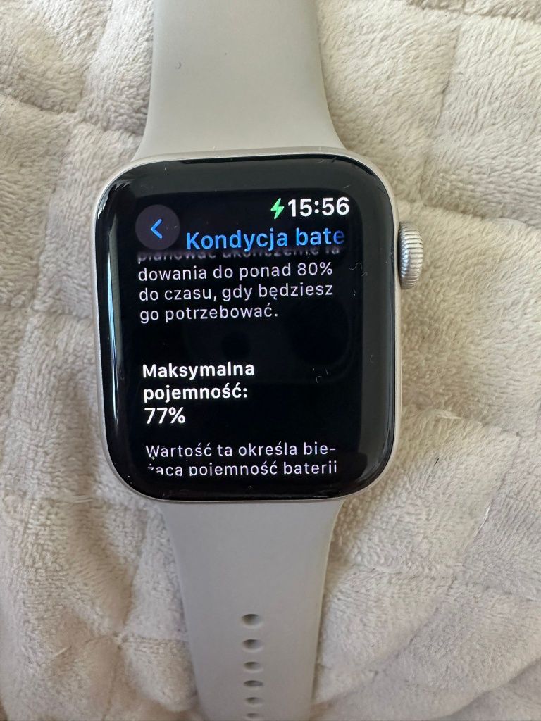 Apple Watch SE 2 generacji 40mm