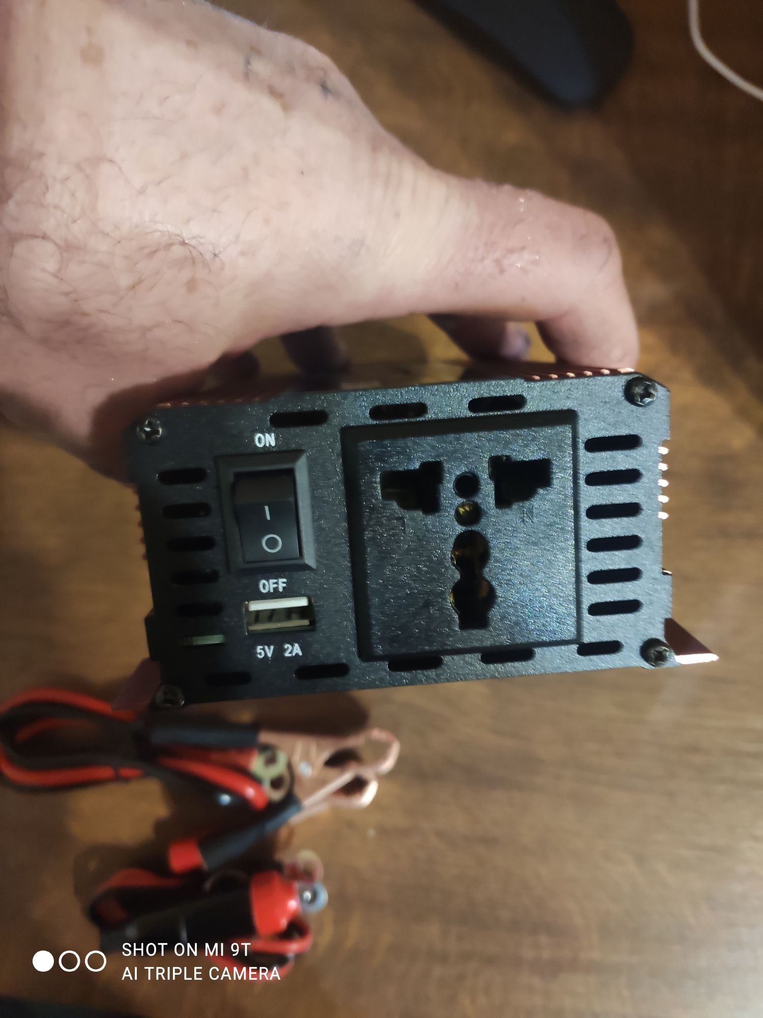 Інвертор  24V-220V 500W