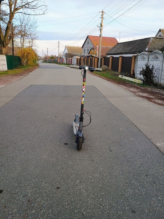 Продам електросамокат android