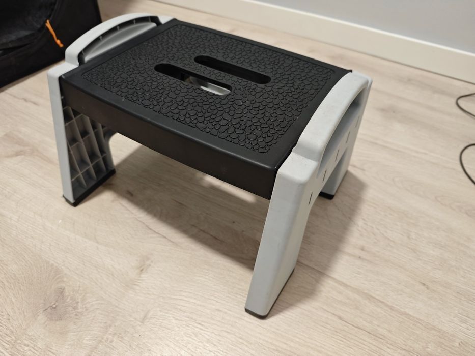 Degrau portátil para campismo e não só