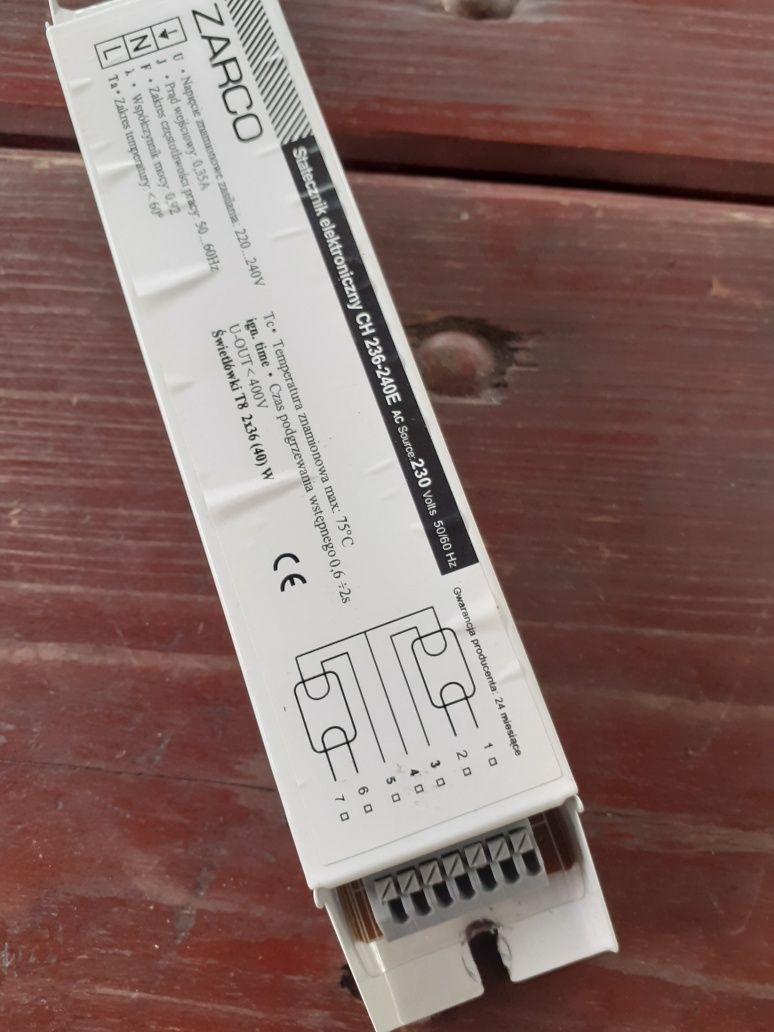 Statecznik elektroniczny CH 236-240E