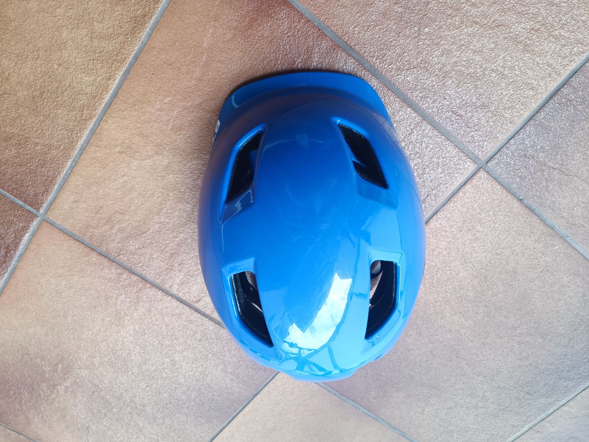 Kask rowerowy dla dziecka - bTwin 500 niebieski, rozmiar 48-52cm