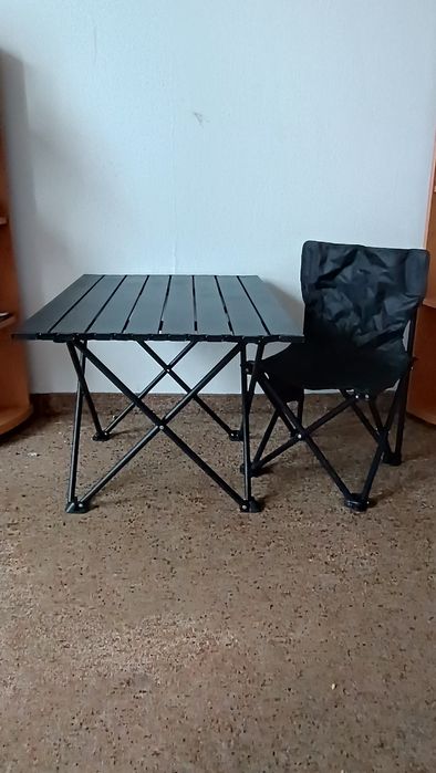 Zestaw turystyczny stół i taburet 80 zl