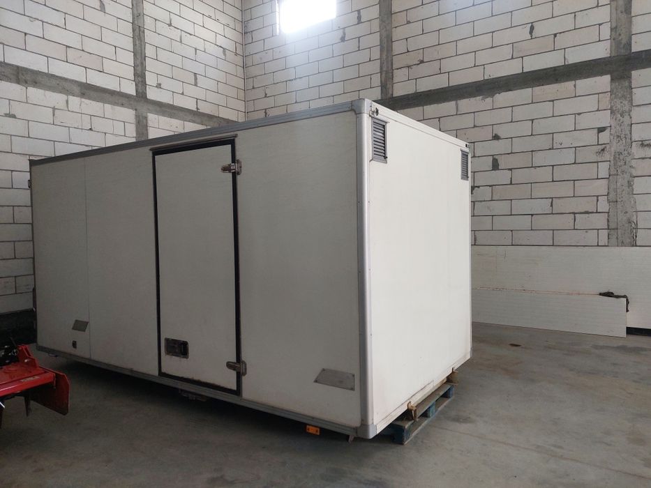 Izoterma Kontener sprinter kurnik gołębnik biuro