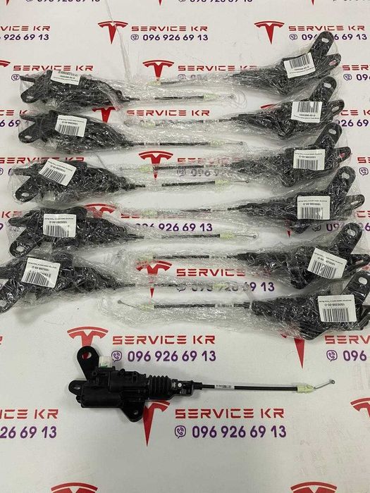 В продаже! Привод замка капота Tesla Model Y 1500398-00-D  новое