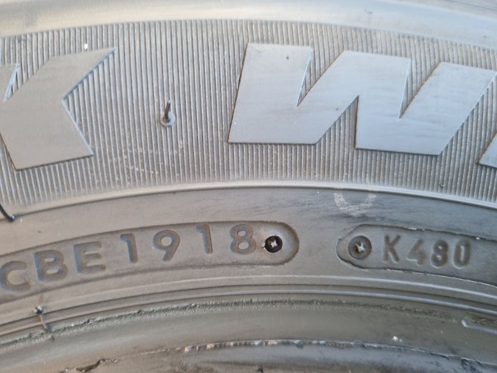 195/70/15C  hankook van Hawk Winter  10mm jak nowe