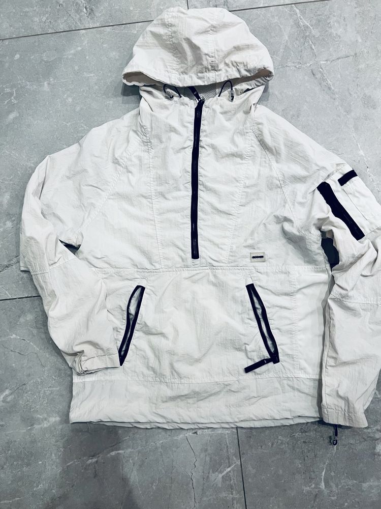 Kurtka męnska anorak-Bershka