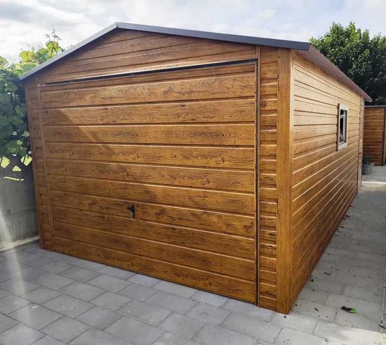 Ładny Garaż Blaszany Drewnopodobny -Montaż w Cenie -Garaże – Maj-Blach