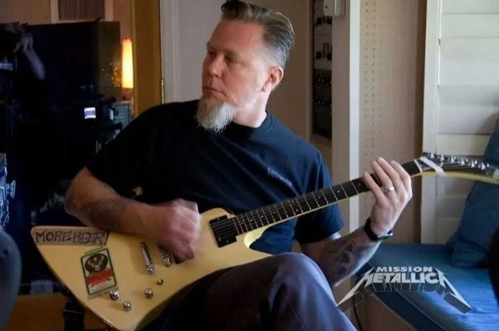 MORE BEER James Hetfield Metallica nowe naklejki gitarowe winylowe