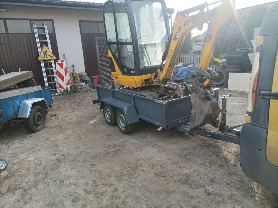 roboty ziemne minikoparka wywrotka koparko-ład