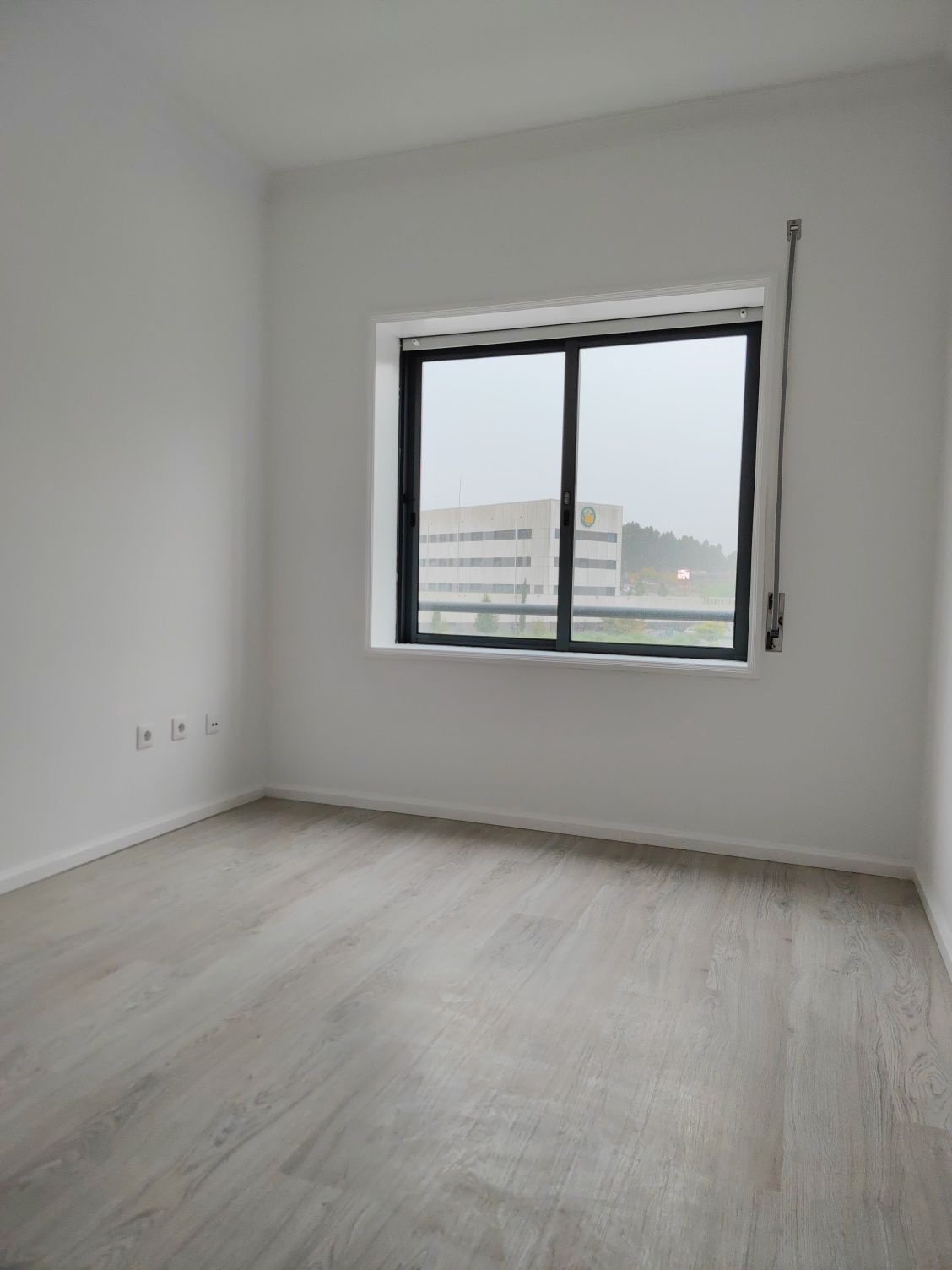 Apartamento T2  para Arrendamento junto ao Mercadona em O do Douro.