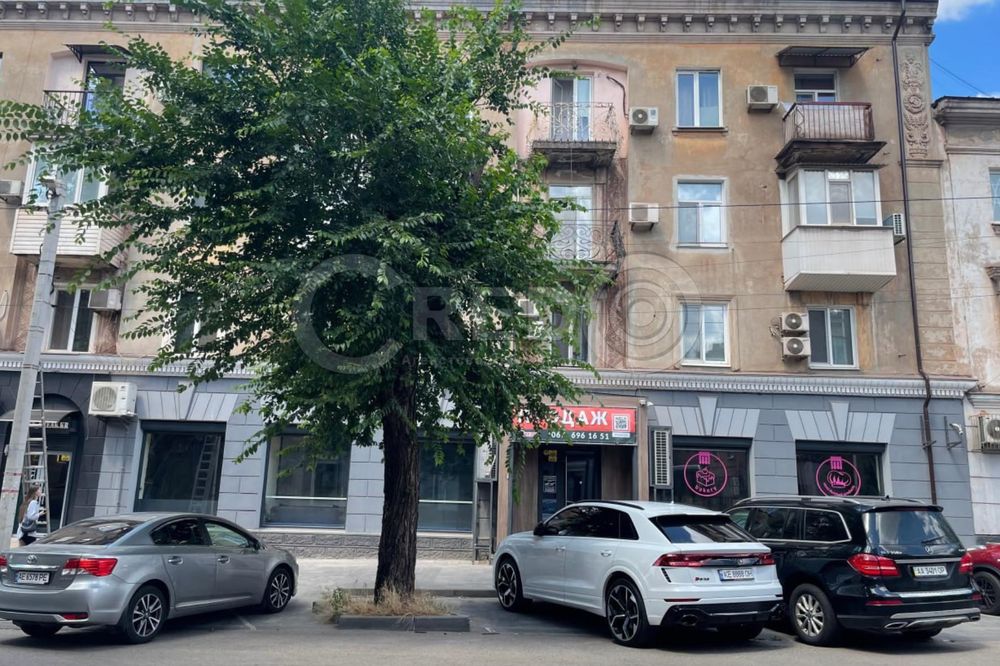 Продаж приміщення центр міста вул. Комерційна