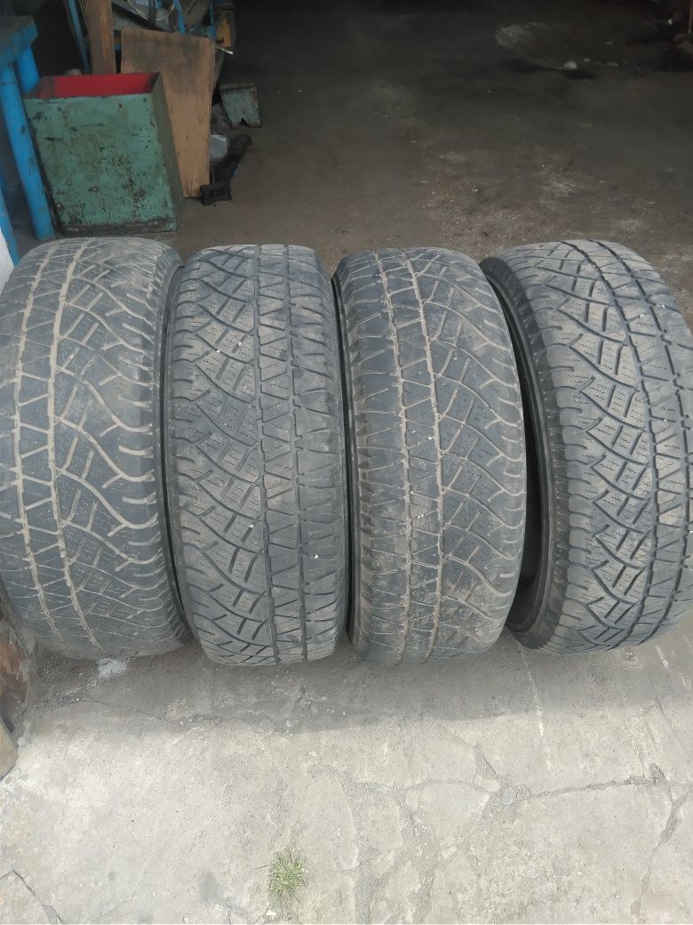 Michelin 235 60 r18 4 шт комплект